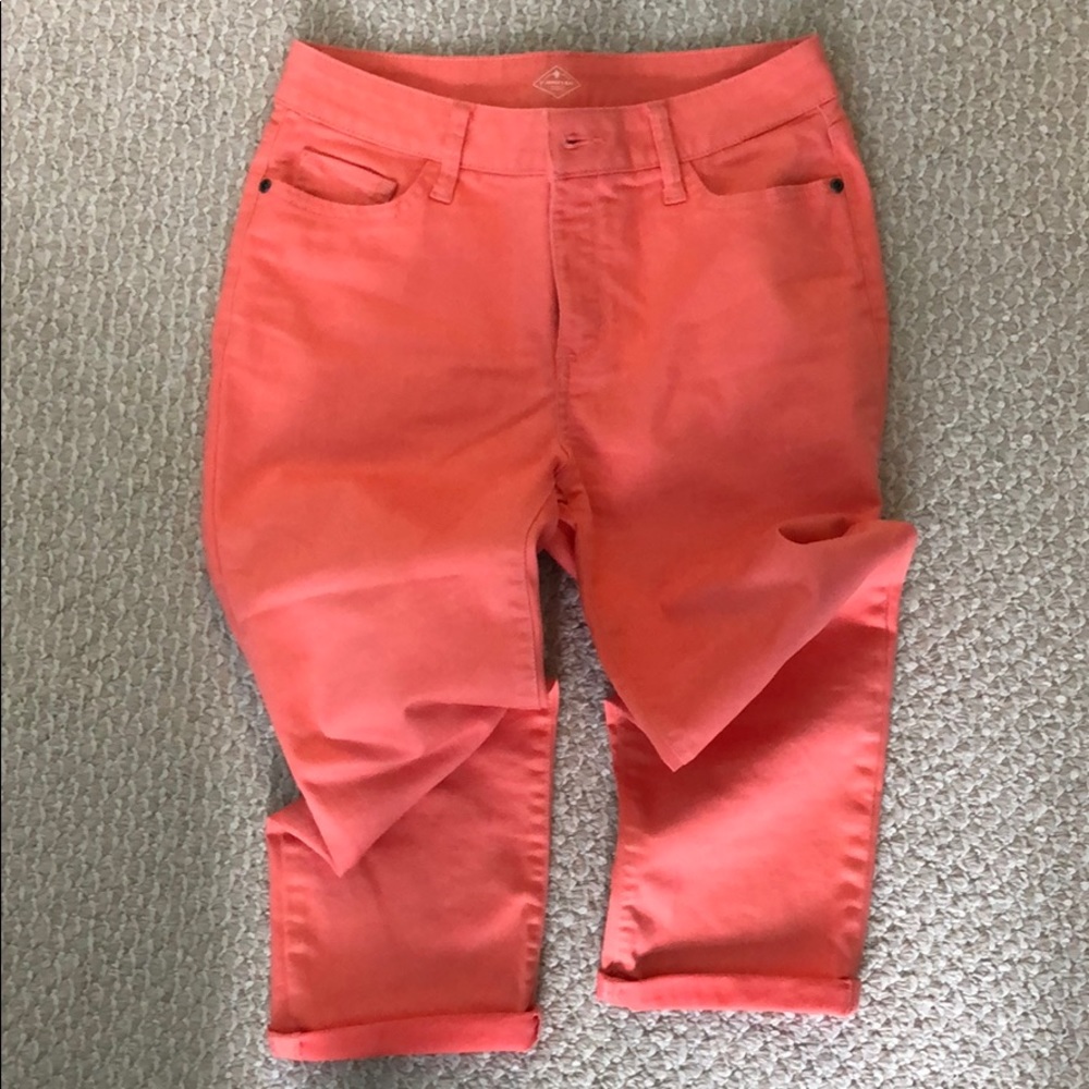 Pretty Capri pants